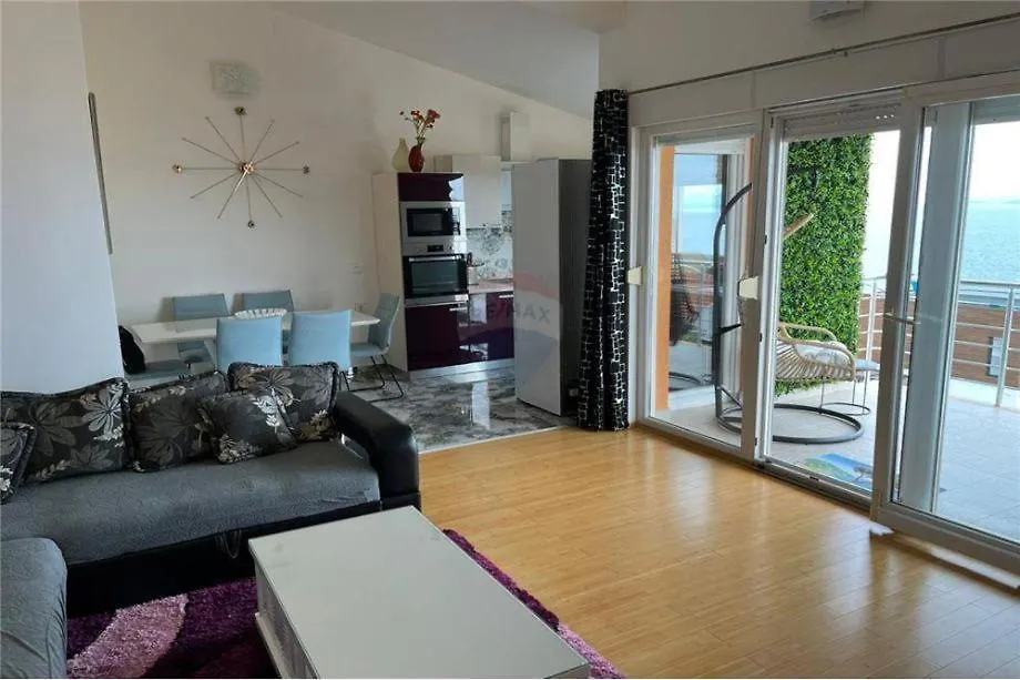 Appartamento Exclusive Penthouse On 100 Square Only 70 M From The Sea Traù