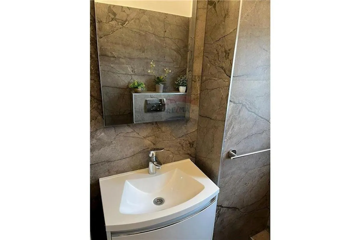 Appartamento Exclusive Penthouse On 100 Square Only 70 M From The Sea Traù