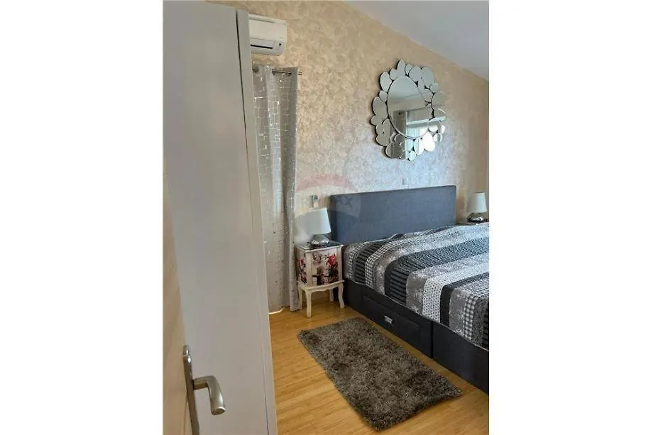 Appartamento Exclusive Penthouse On 100 Square Only 70 M From The Sea Traù